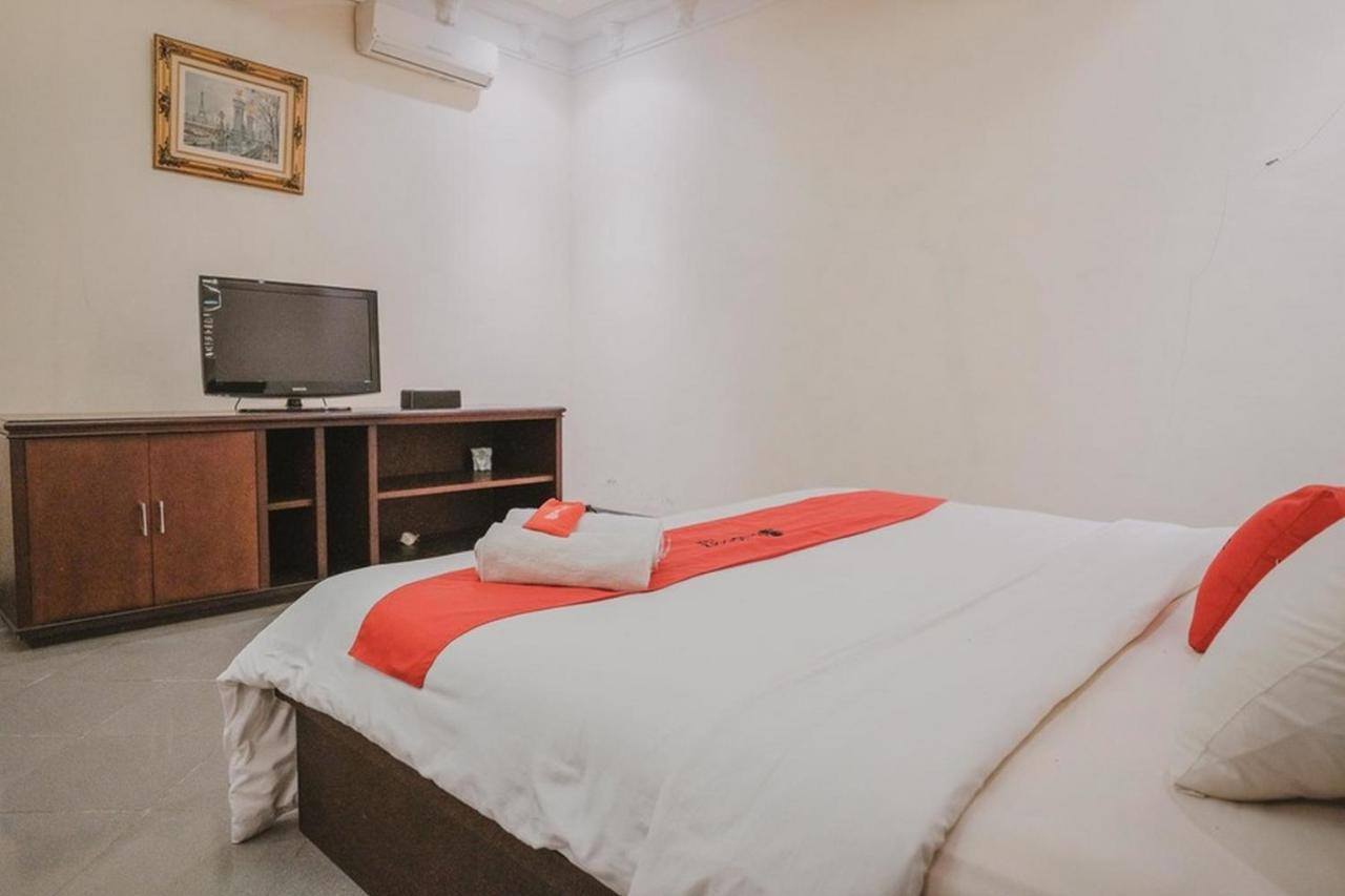 Reddoorz Premium @ Jalan Pal 10 Jambi Hotel Eksteriør billede