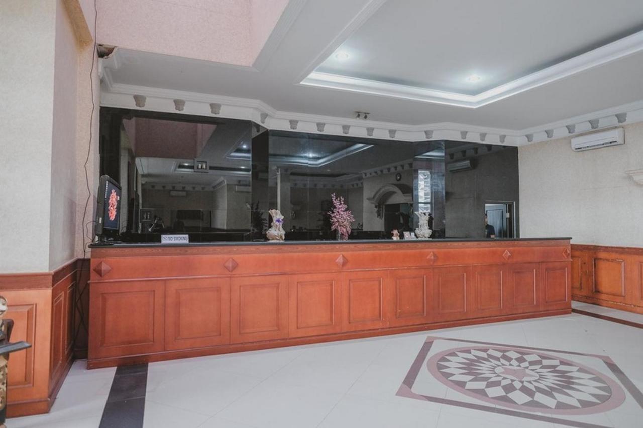 Reddoorz Premium @ Jalan Pal 10 Jambi Hotel Eksteriør billede