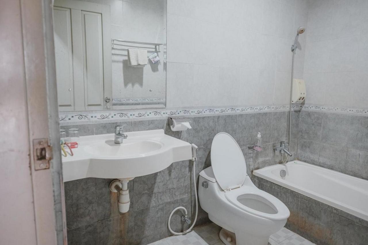 Reddoorz Premium @ Jalan Pal 10 Jambi Hotel Eksteriør billede