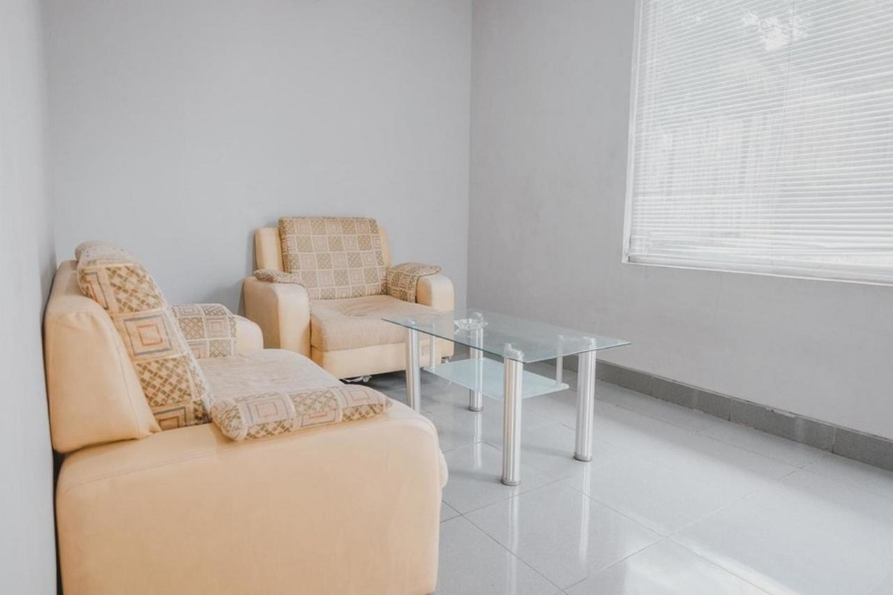 Reddoorz Premium @ Jalan Pal 10 Jambi Hotel Eksteriør billede
